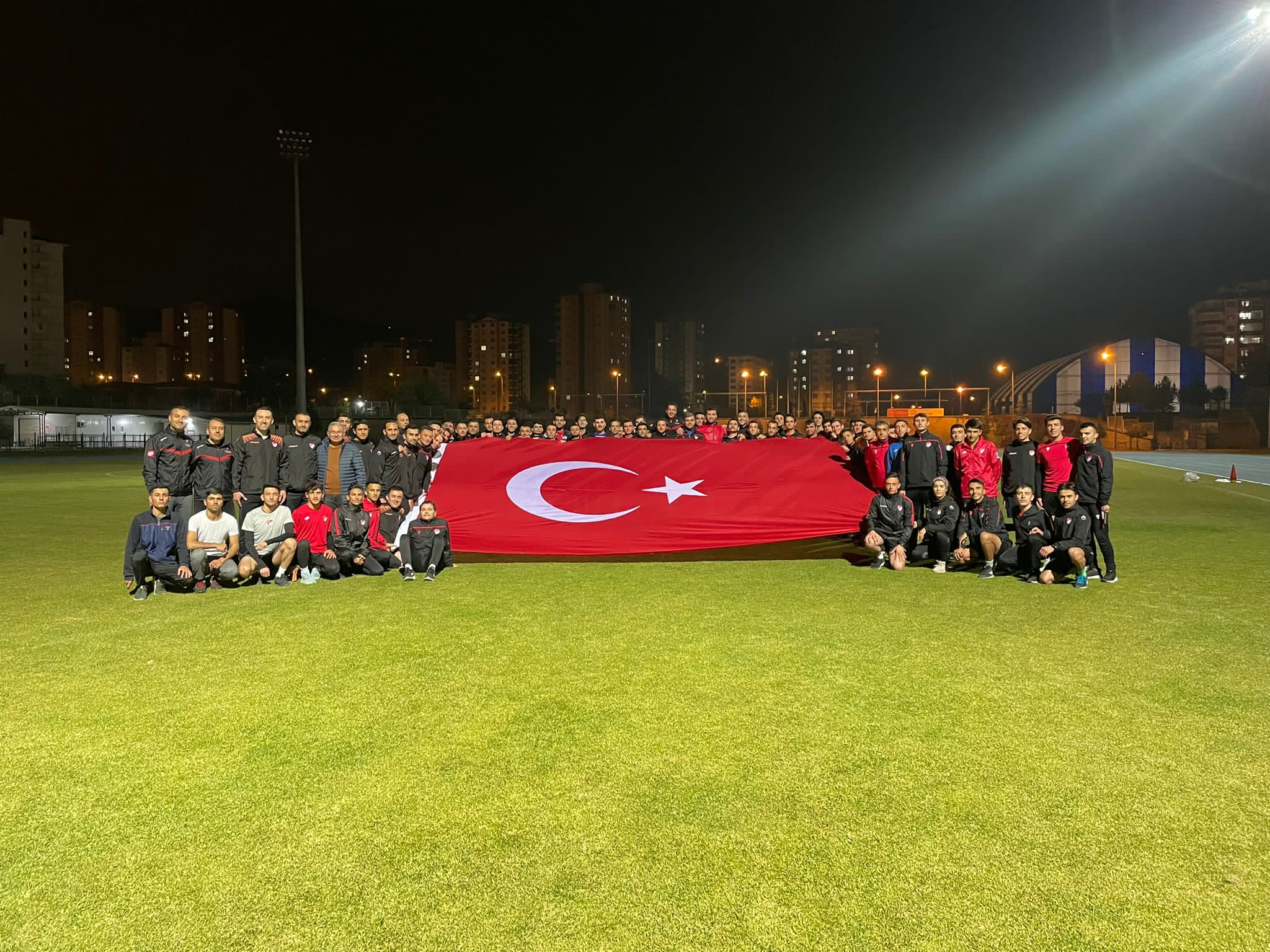 PERŞEMBE İDMAN SONRASI HAKEMLERİMİZ