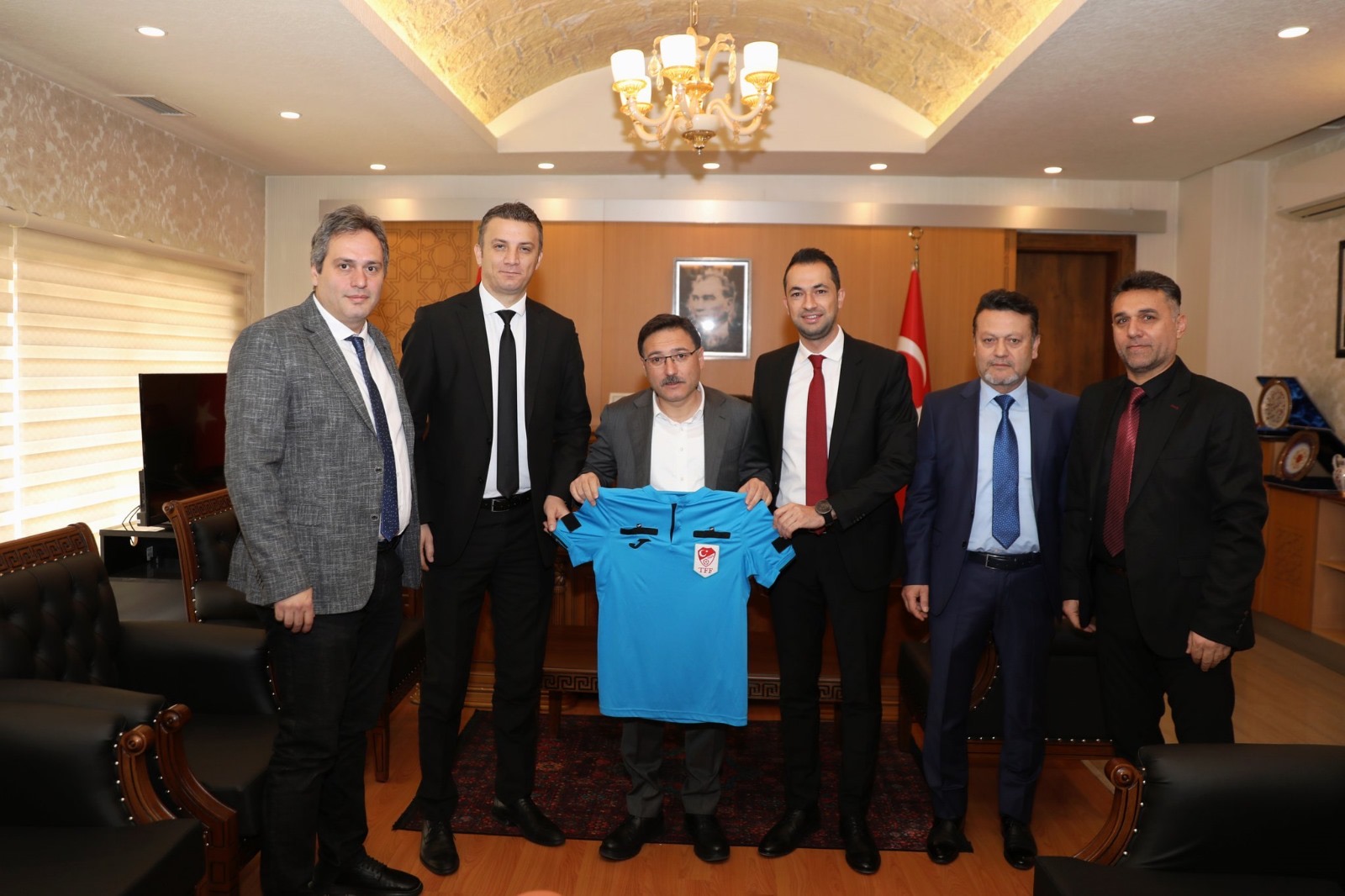 KAYSERİ VALİSİ GÖKMEN ÇİÇEK’İ ZİYARET